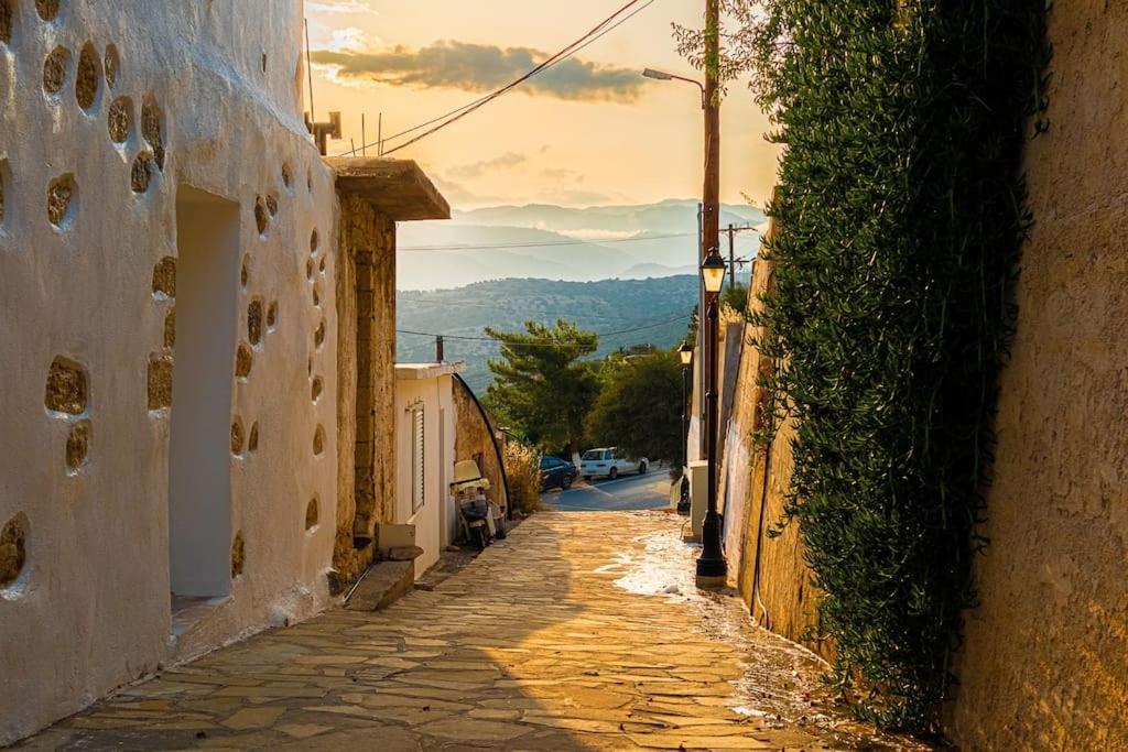 Maciliavilla. Ierápetra Exterior foto